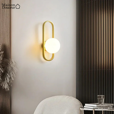 Mila wall light
