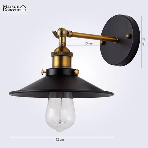 Nila wall light