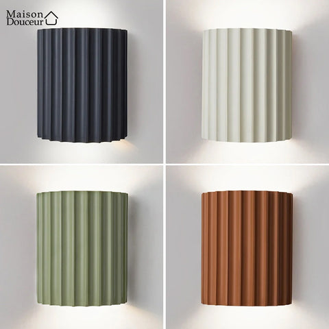 Salma wall light 