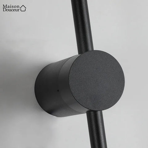 Minimalist wall light | Maison Douceur