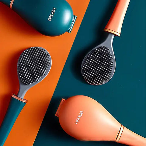 Stylish and hygienic silicone brush