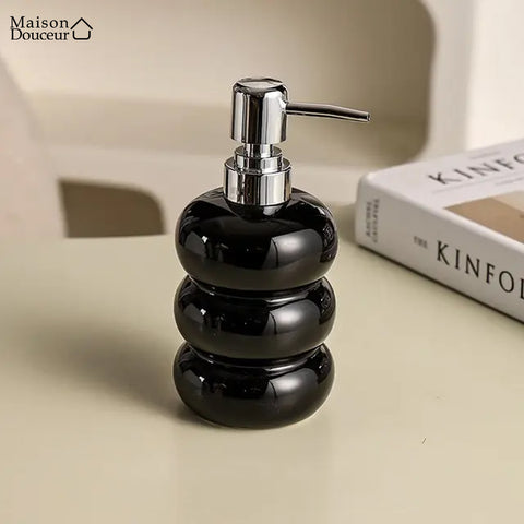 Laura soap dispenser 