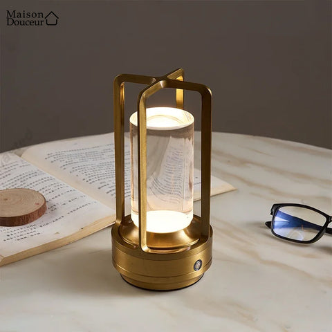 Gravity Table Lamp