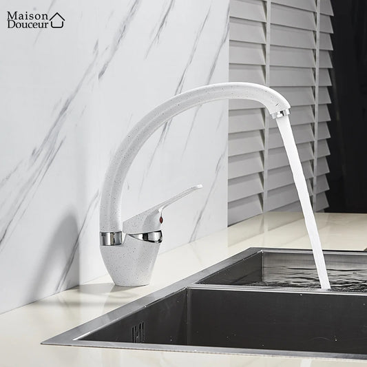 Flyn kitchen faucet