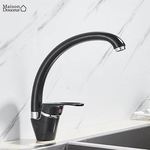 Flyn kitchen faucet