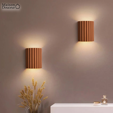 Salma wall light 
