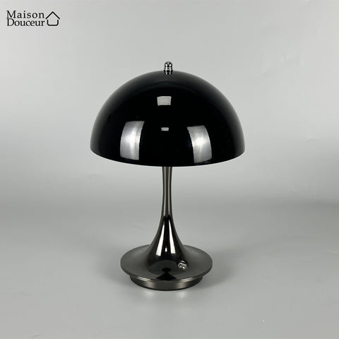 Freja table lamp