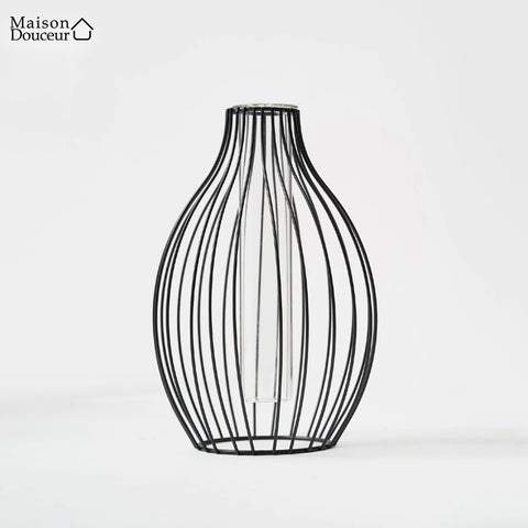 Nordic style iron vase